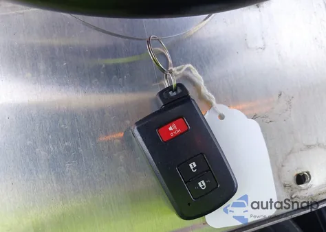 2017 Toyota Rav4 Xle from USA, damaged, VIN JTMWFREV7HJ144443